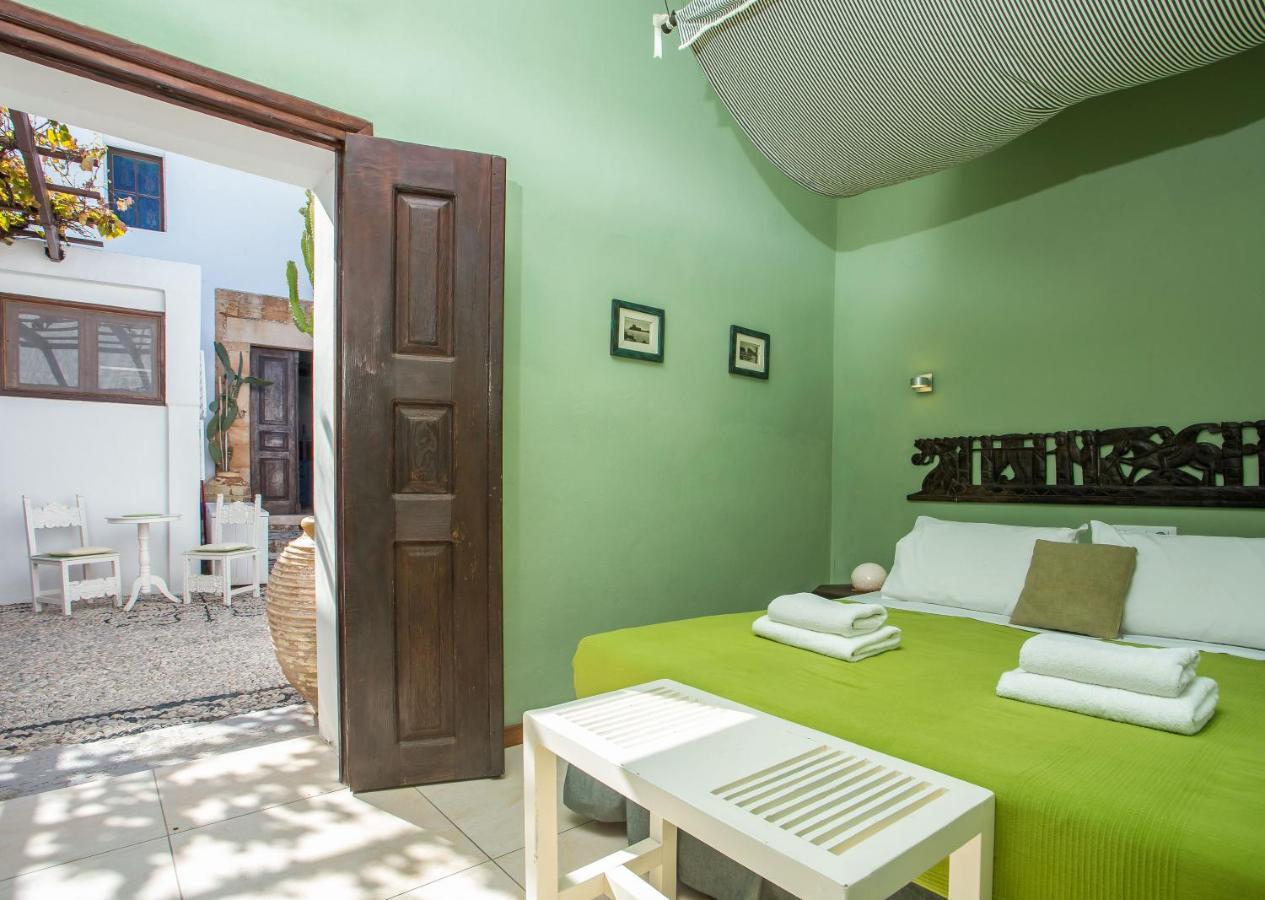 Al 583 Di Lindos Hotel Екстериор снимка